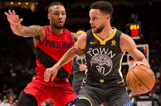  库里单场命中九记三分勇士客场轻取开拓者